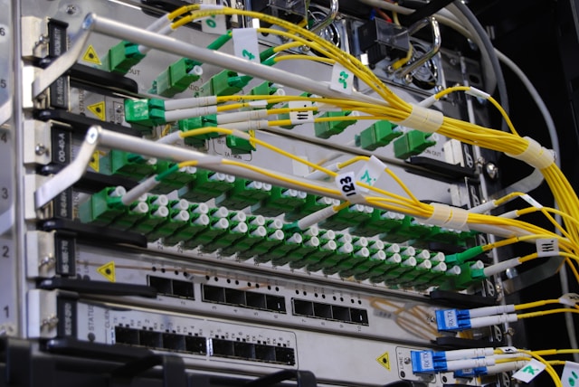 Frequently Asked Questions When Selecting the Best 16-Port Gigabit Ethernet Switch